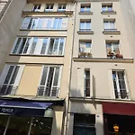 Cosy Et Familiale Dans Le Marais